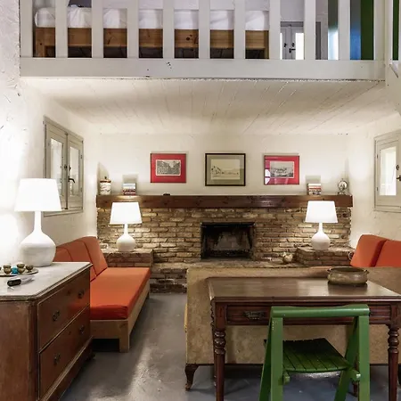 Dimoulitsa Complex * Doukádes