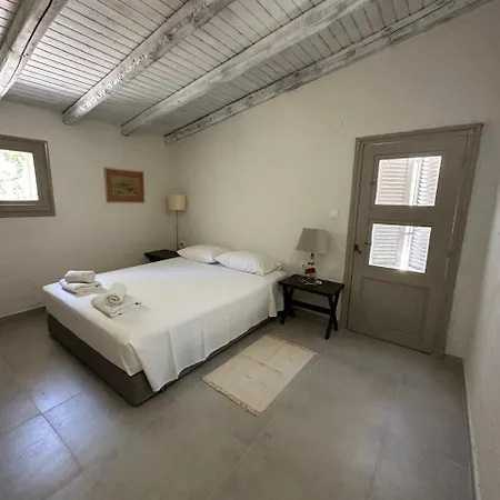 Dimoulitsa Complex Holiday home *