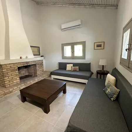 Dimoulitsa Complex بيت للعطل Doukádes